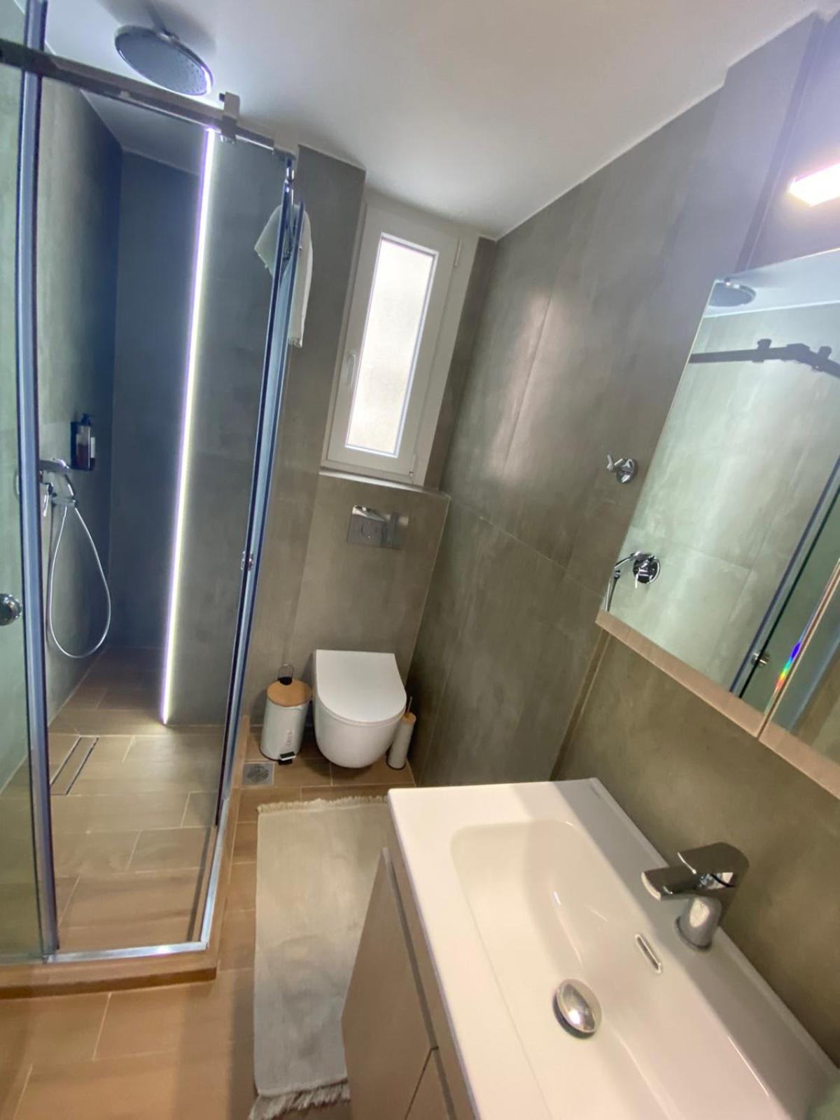 Appartamento Agias Sofias Svolou Center Salonicco Esterno foto
